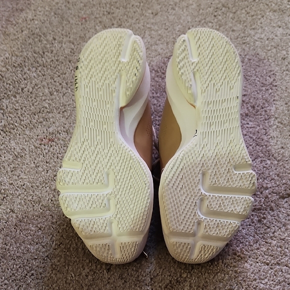 Tan High-Top Sneakers with White and Orange Accents - Picture 7 of 8